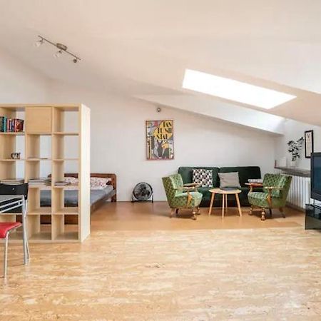 Apartamento Radna Varsovia Exterior foto