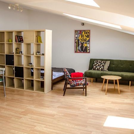Apartamento Radna Varsovia Exterior foto