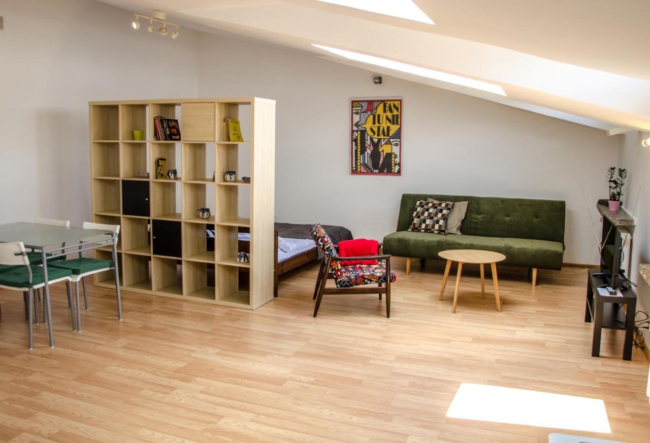 Apartamento Radna Varsovia Exterior foto