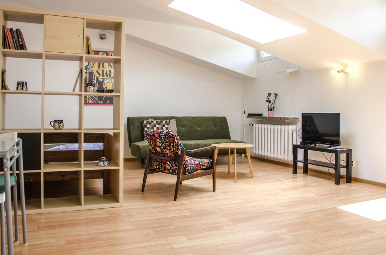 Apartamento Radna Varsovia Exterior foto